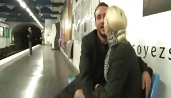Transexual tetona Marissa Minx garganta profunda y analizada por DArclyte