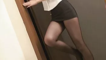 Pareja de zorras BBW cachondas follan apasionadamente después de luchar