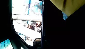 Morena consigue follada y aspirado