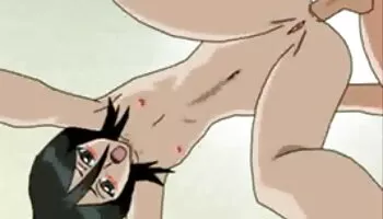Chicas hambrientas de semen en un cuarteto hardcore