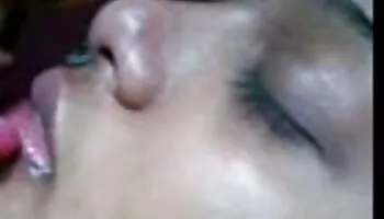 Estafando a mami