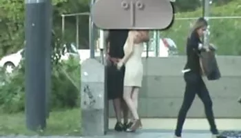 Cinco de Mayo. Video porno
